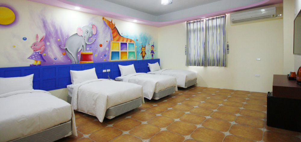 Kenting Aqual Inn Hengchun Exterior photo
