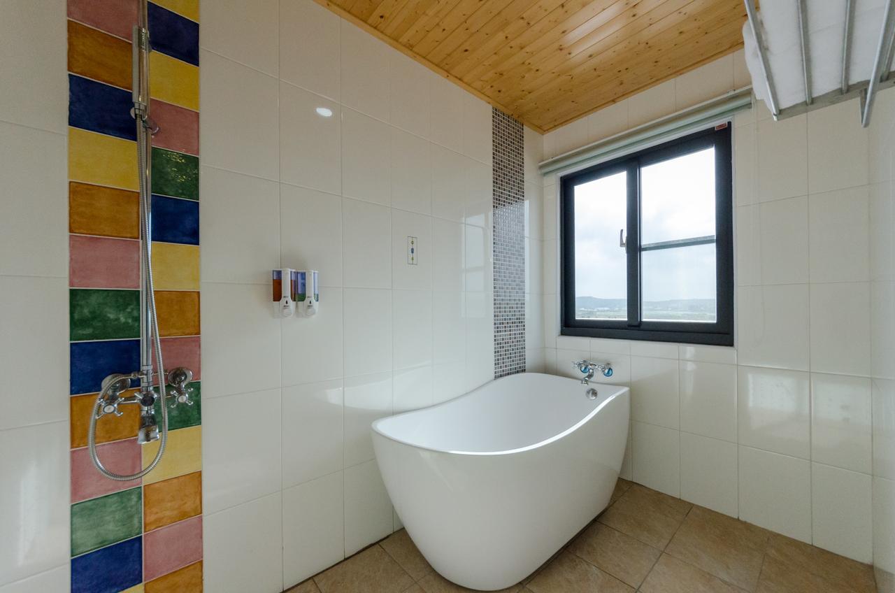 Kenting Aqual Inn Hengchun Exterior photo